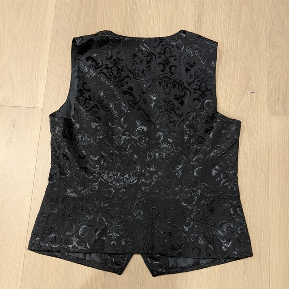 Black vest top - Picture 2 of 6